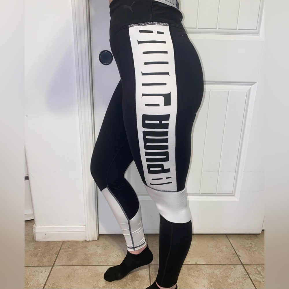 Puma Colorblock Leggings Size Medium